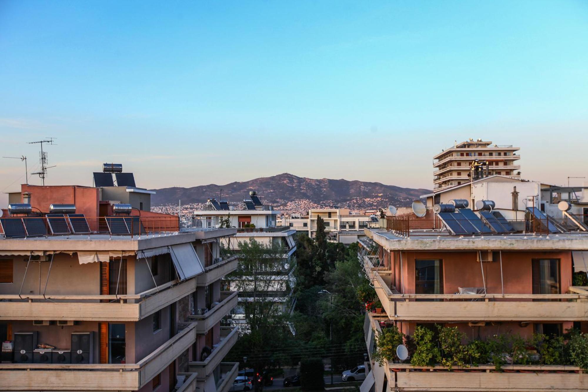 Loft Condo Next To Metro Station. Amazing View! Athens Exterior photo